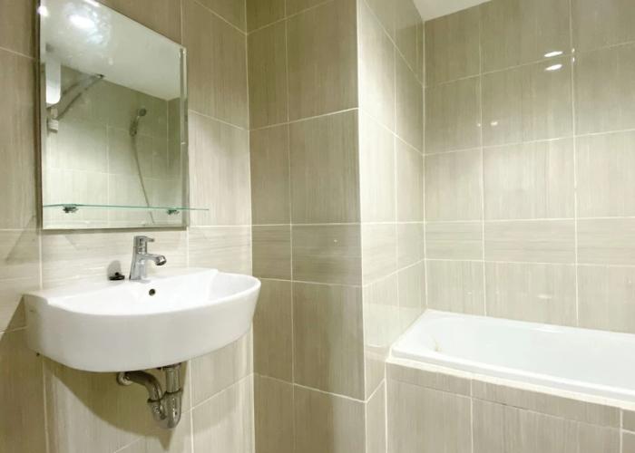 Homey And Minimalist 1Br Vasanta Innopark Apartment