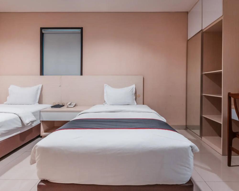 фото Collection O Hotel Igloo