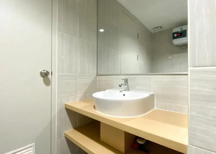 Comfort And Simply Design Studio At Vasanta Innopark Apartment