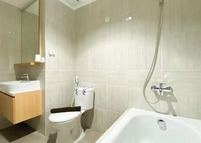 Best Homey 1Br At 52Th Floor Vasanta Innopark Apartment