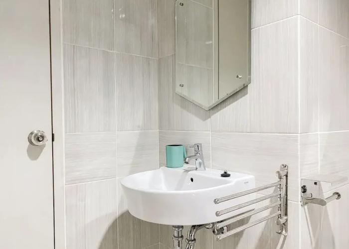 Comfort And Big 1Br At Vasanta Innopark Apartment