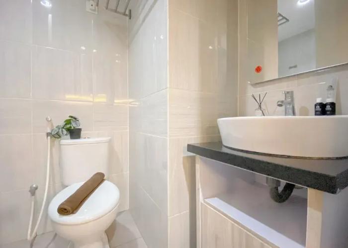 Cozy Living Studio At Vasanta Apartment