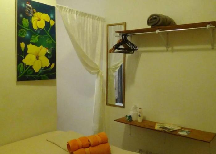Hacienda Tropical Guest House