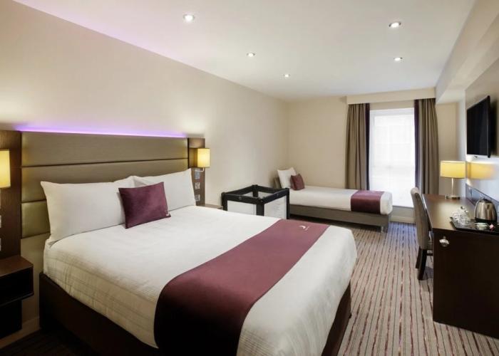 Premier Inn Braintree (A120)