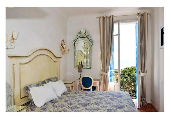 Hotel Normandy
