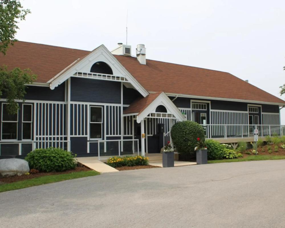 Living Stone Golf Resort