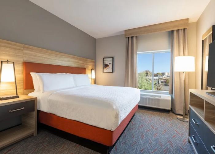 Candlewood Suites Collingwood by IHG