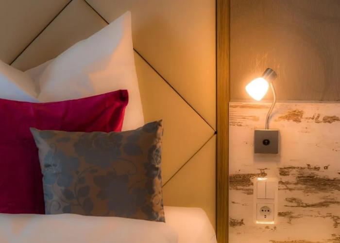 Hotel Allegro