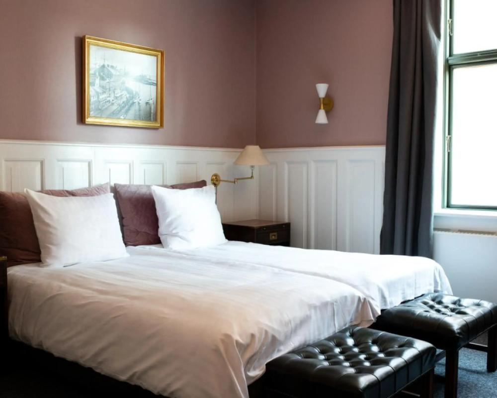 фото Hotel Hamlet