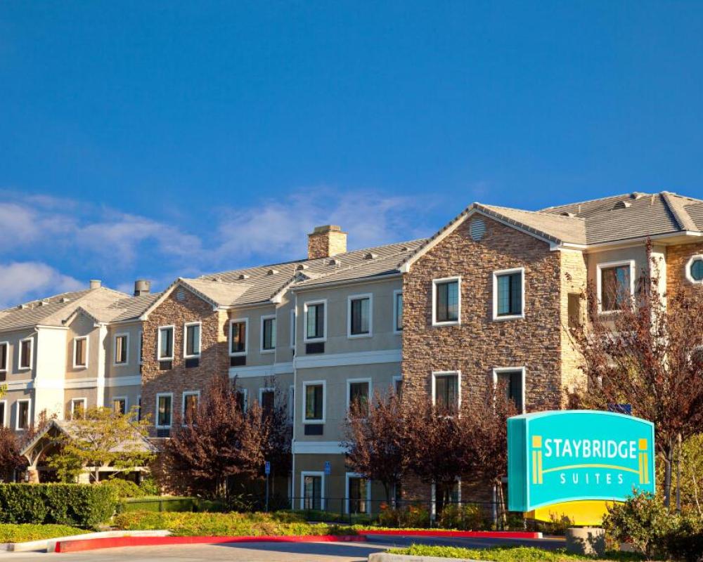 Staybridge Suites Lake Forest by IHG