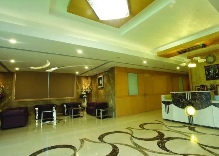 Wingston A Treehouse Hotel-Goverdhan