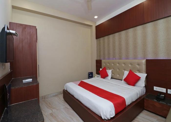 Capital O 2594 Hotel Kanchan Residency