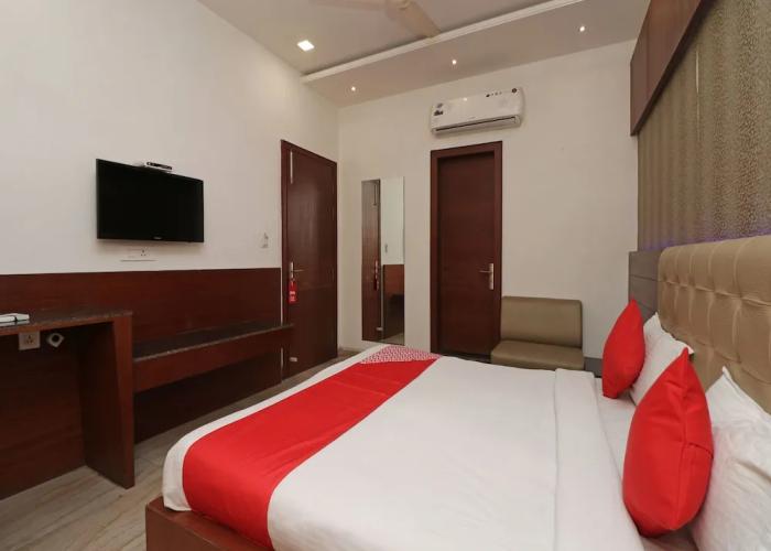 Capital O 2594 Hotel Kanchan Residency