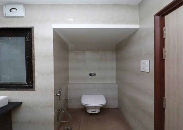 Capital O 2594 Hotel Kanchan Residency
