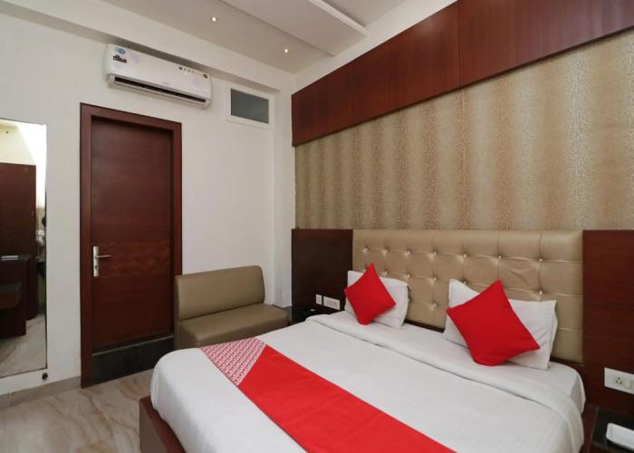 Capital O 2594 Hotel Kanchan Residency