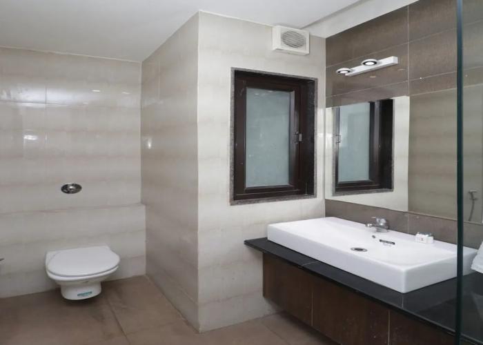 Capital O 2594 Hotel Kanchan Residency
