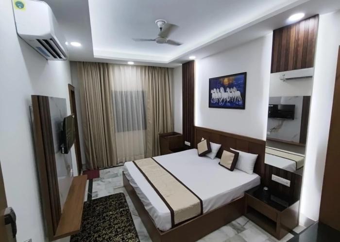 Muskan Hotel