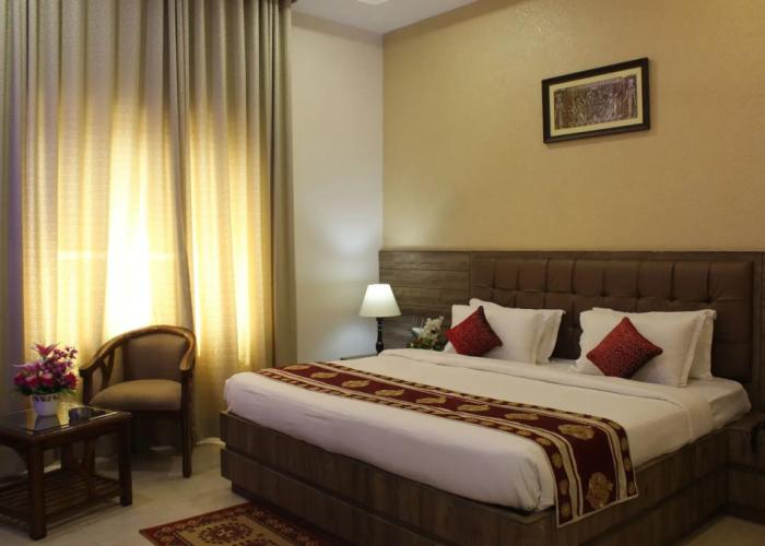 Regal Hotel and Restaurant