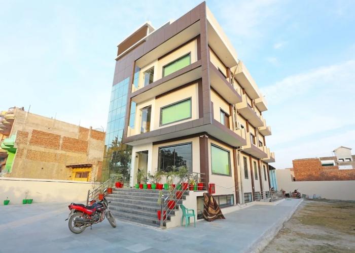 FabHotel Glorify Stay