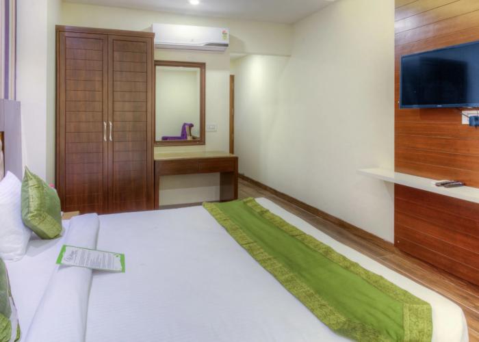 Treebo Tryst SC Residency