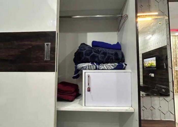 Entire 3bhk Luxury Flat in Zirakpur-panchkula-chandigarh-mohali, Punjab, India