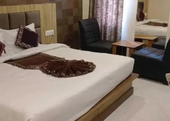 Hotel Glass INN