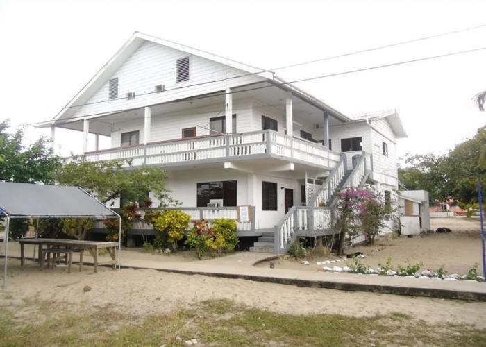 Serenade Hotel