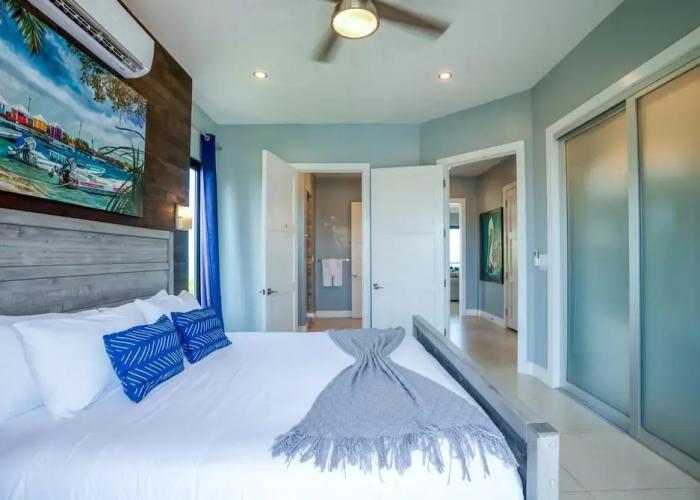 Oceanfront Sunset Gecko Condo - Second Floor 2A