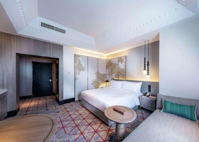 DoubleTree by Hilton Putrajaya Lakeside