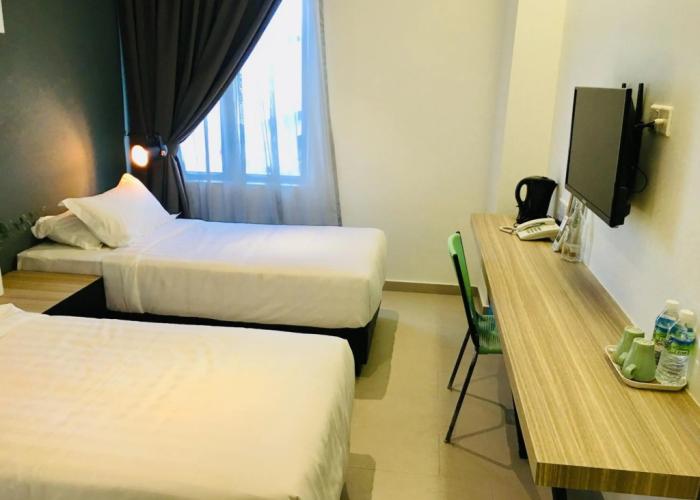 Enclave Business Hotel