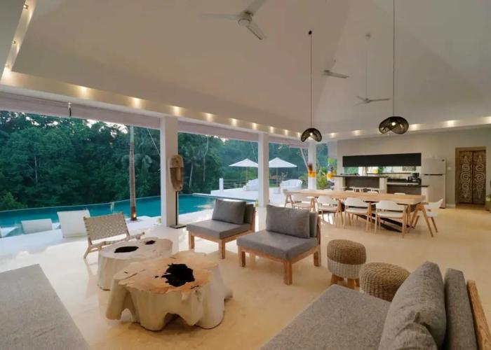 Limitless Jungle Villas Complex, 5 BR, Ubud With Staff
