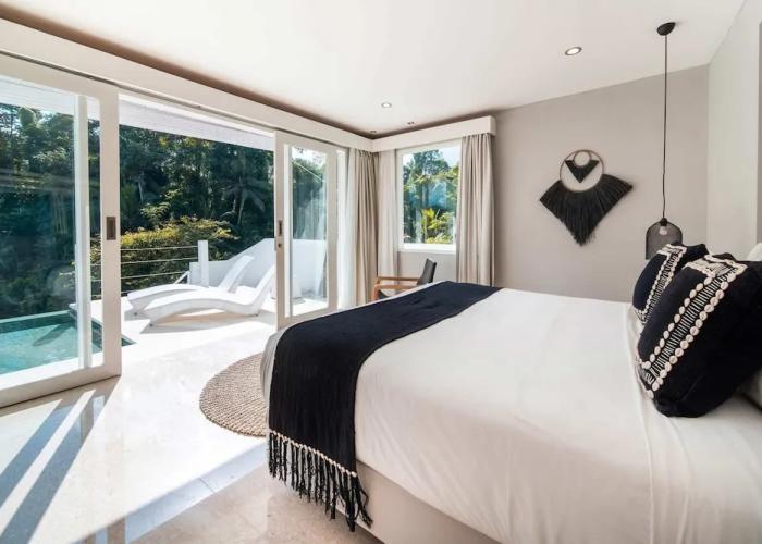 Magical Jungle Villa, 4 BR, Ubud With Staff
