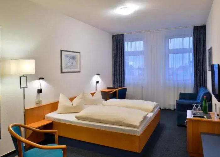 Median Hotel Garni