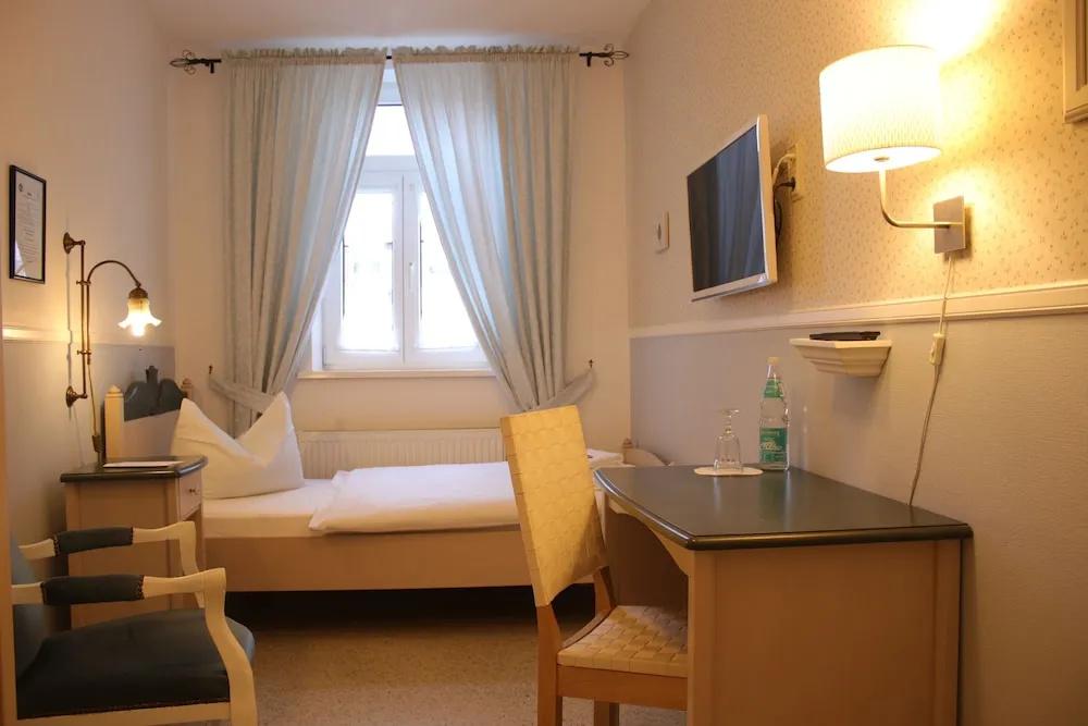 фото Hotel zur Post