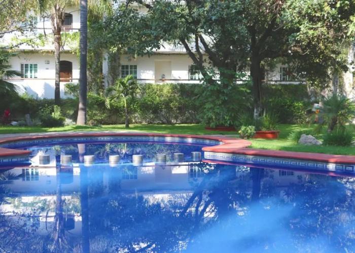 Aurea Hotel and Suites