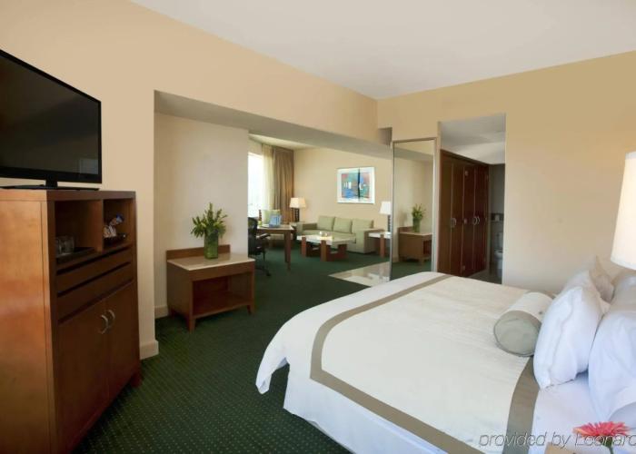 Fiesta Inn Guadalajara Expo