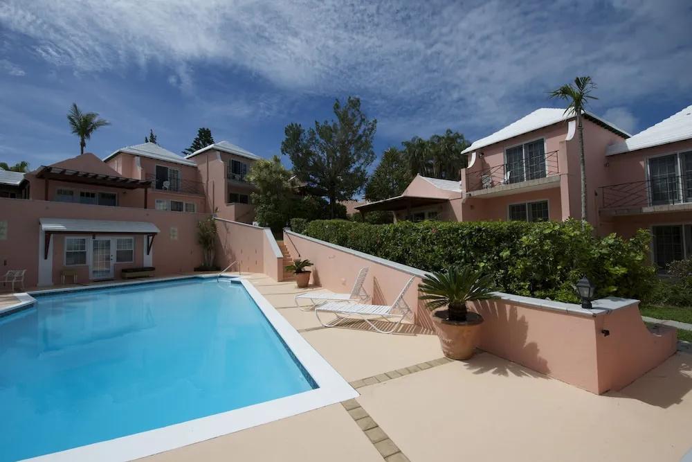 фото Fourways Inn