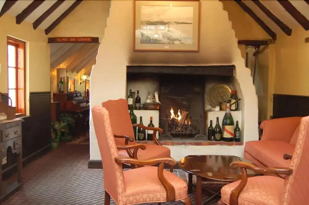 фото Fourways Inn