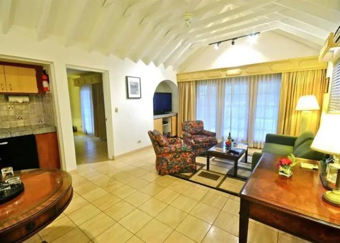 Fourways Inn