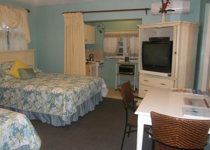 Dawkins Manor Hotel