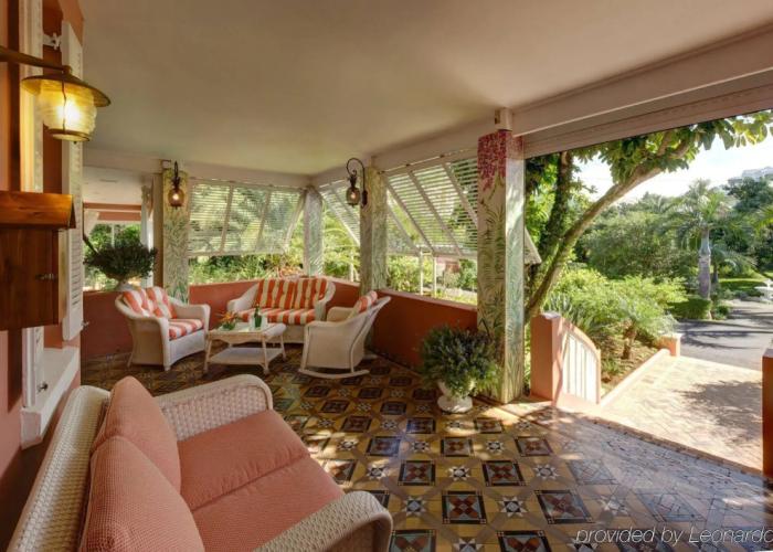 Royal Palms Hotel