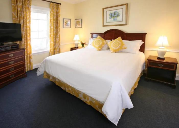 Royal Palms Hotel
