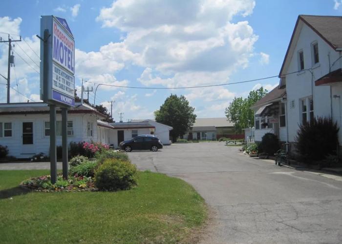 Rosecourt Motel