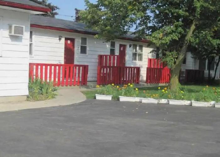 Rosecourt Motel