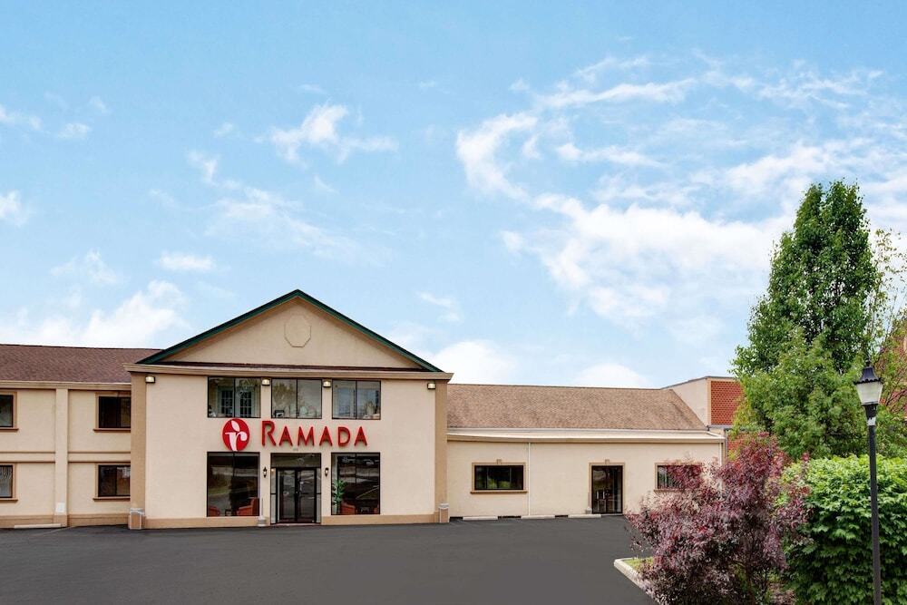 Ramada By Wyndham Flemington