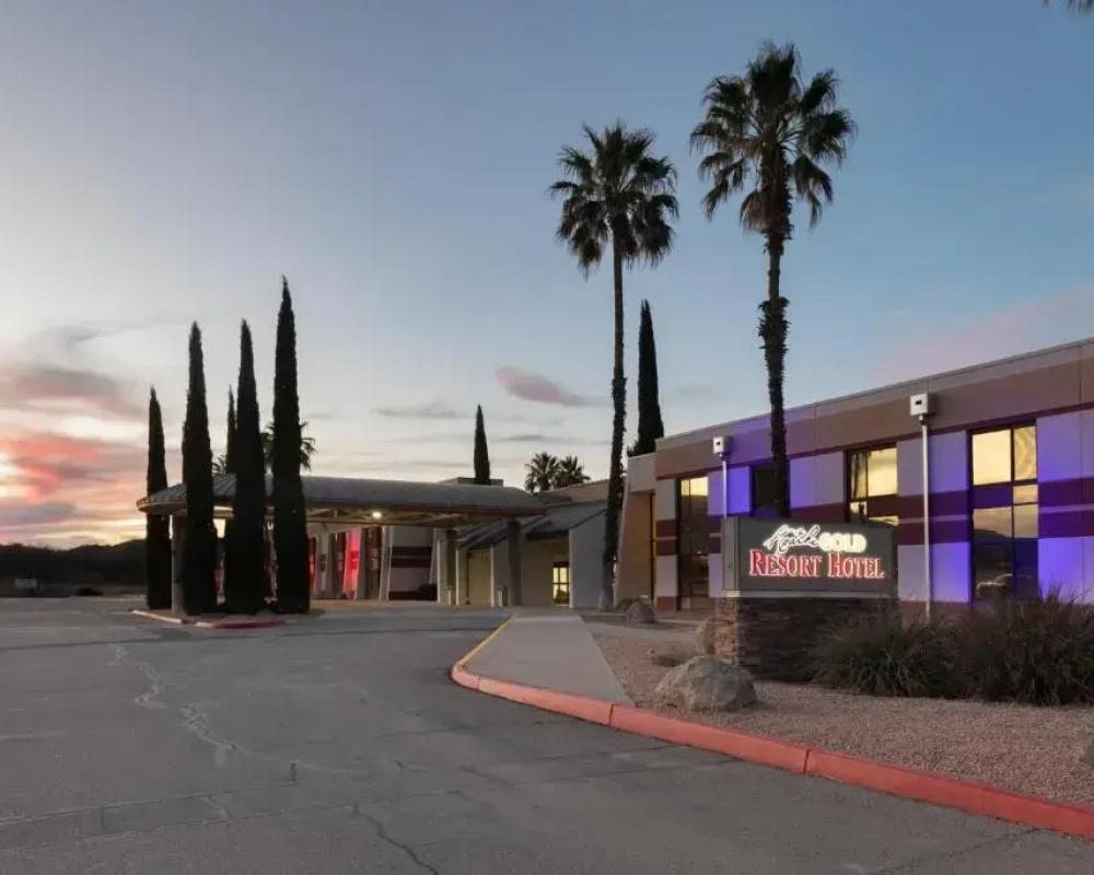 Apache Gold Resort Hotel
