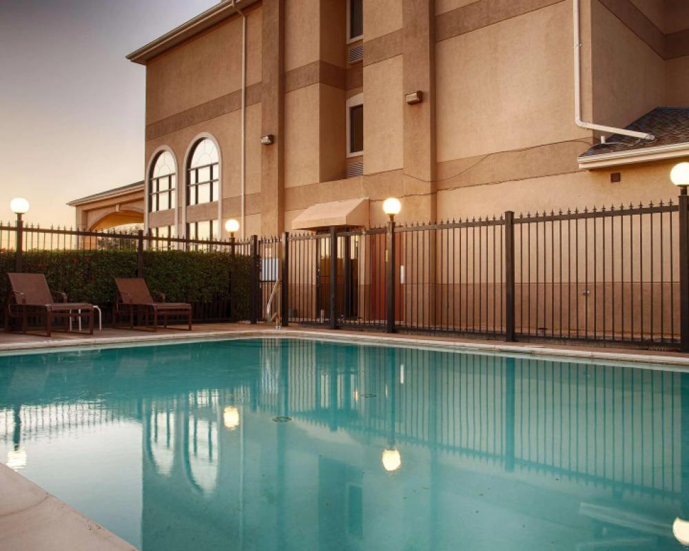 Best Western Plus Graham Inn