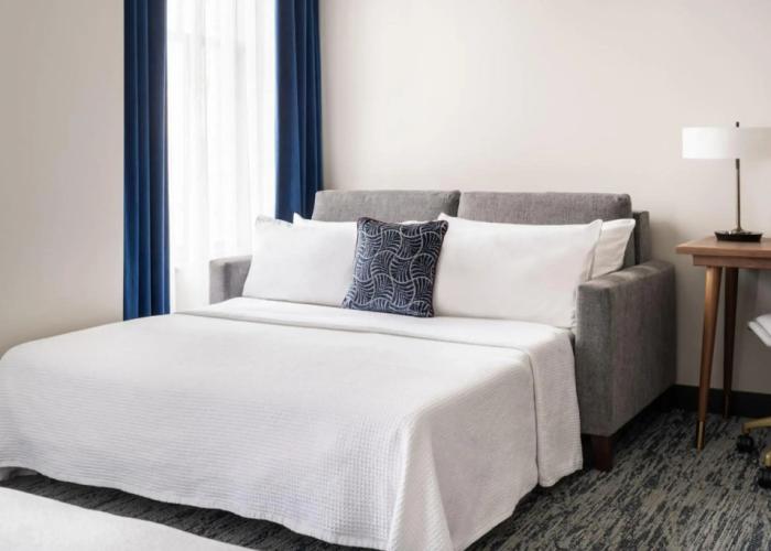 BLU-Tique, Akron, a Tribute Portfolio Hotel