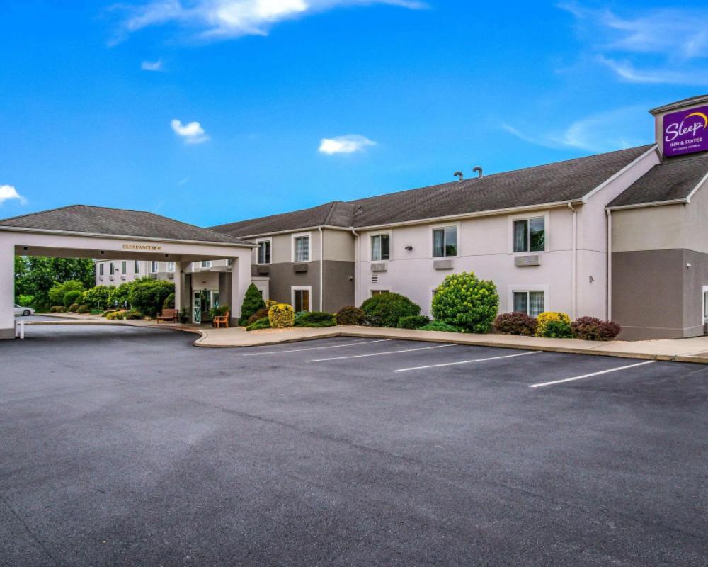 Sleep Inn & Suites