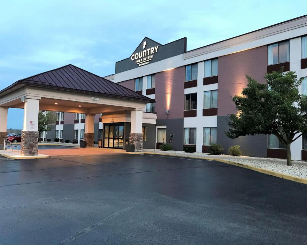 Country Inn & Suites by Radisson, Mt. Pleasant-Racine West, WI